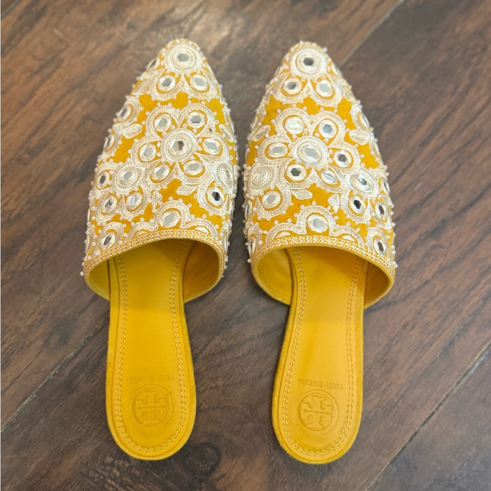 Tory Burch Elora Mirrored Pointed Toe Flat Slide Sandals - Picture 9 of 13